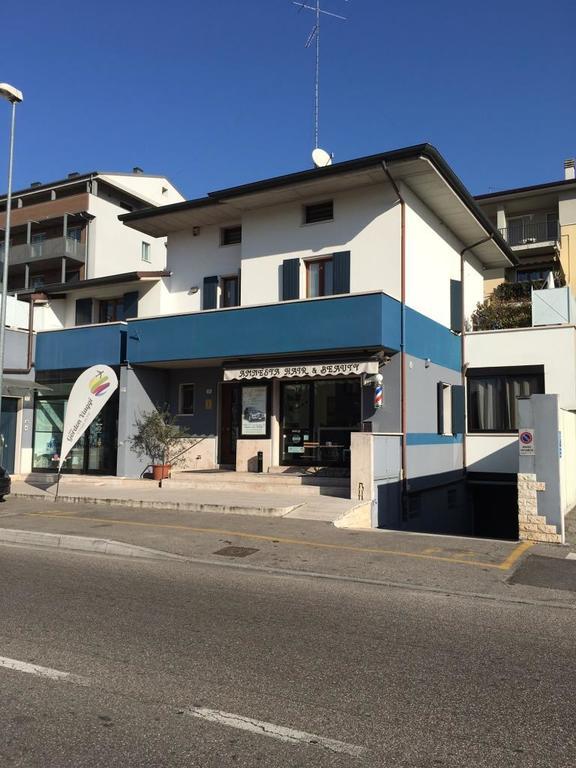 Gordon Cottage Verona Luaran gambar