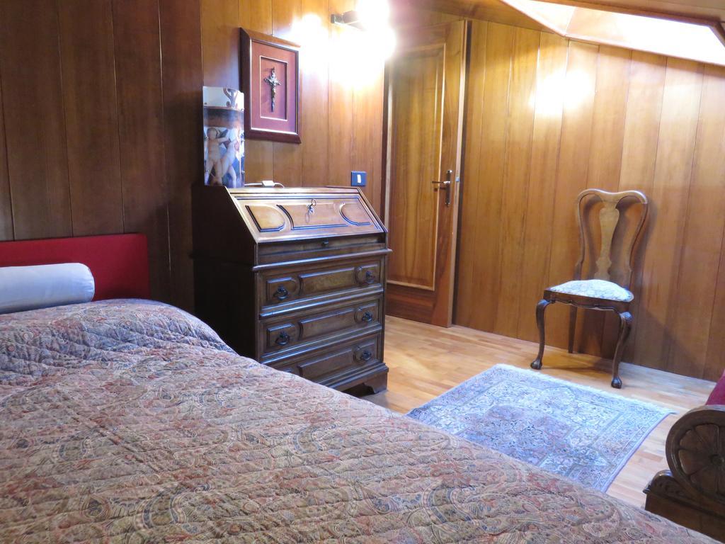 Gordon Cottage Verona Luaran gambar
